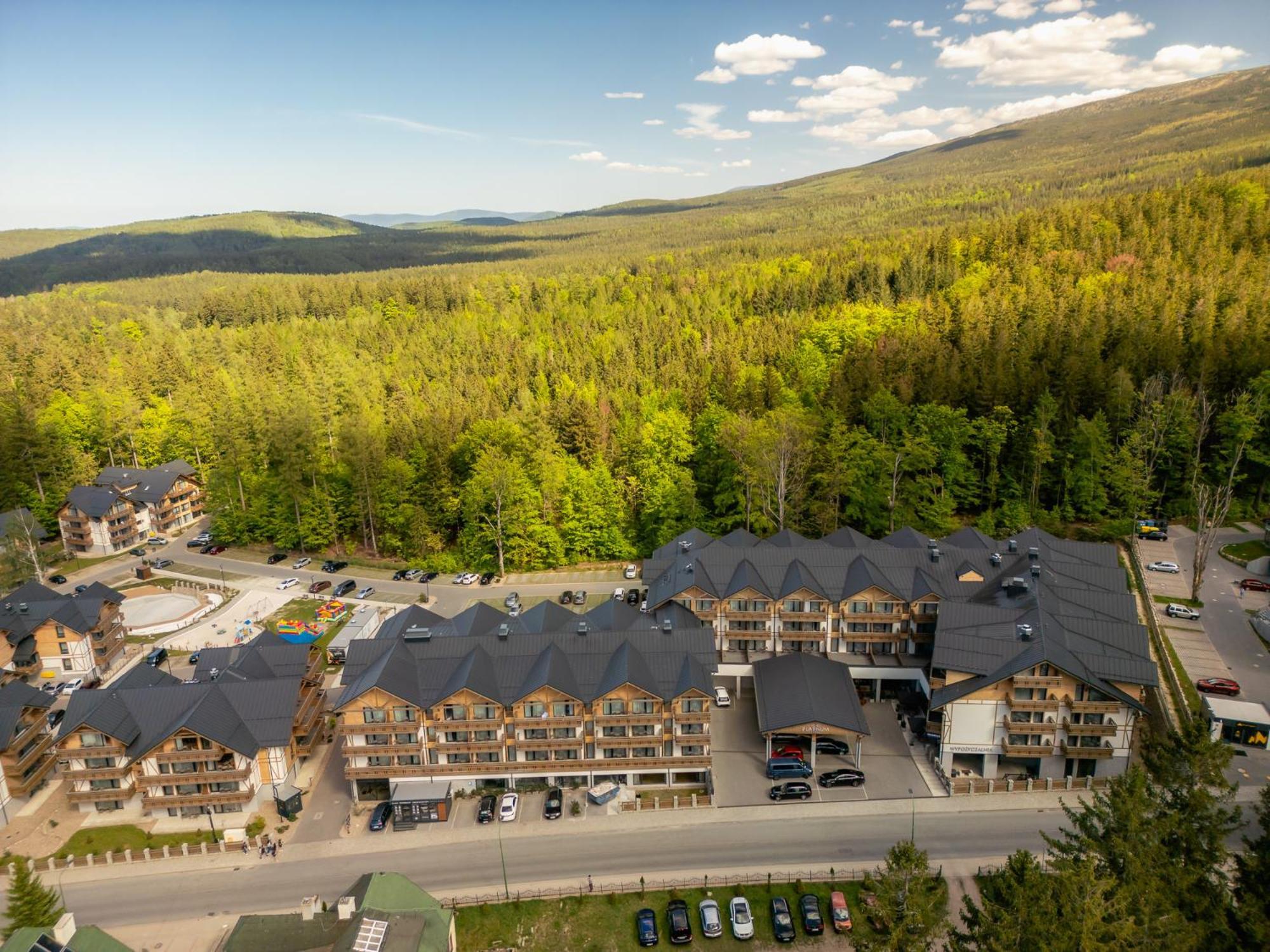 Platinum Mountain Hotel&Spa 스클라르스카포렘바 외부 사진 Aerial view